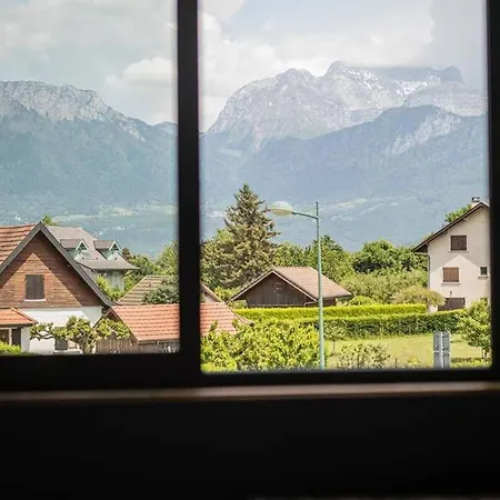 Venez Chez Vous - La Grange Du - Vue Montagne